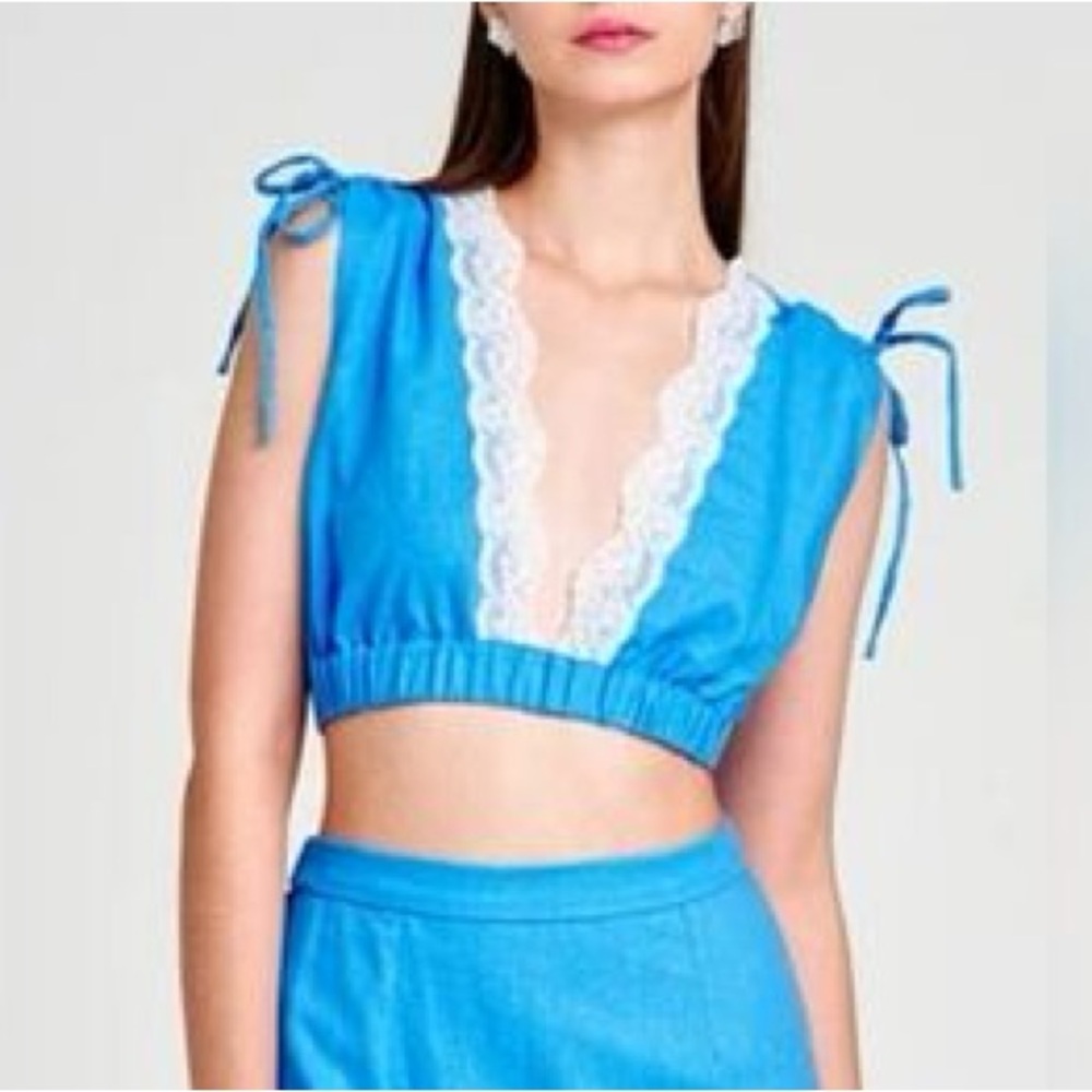 New Wayf Lace Crop Top - Picture 11 of 12